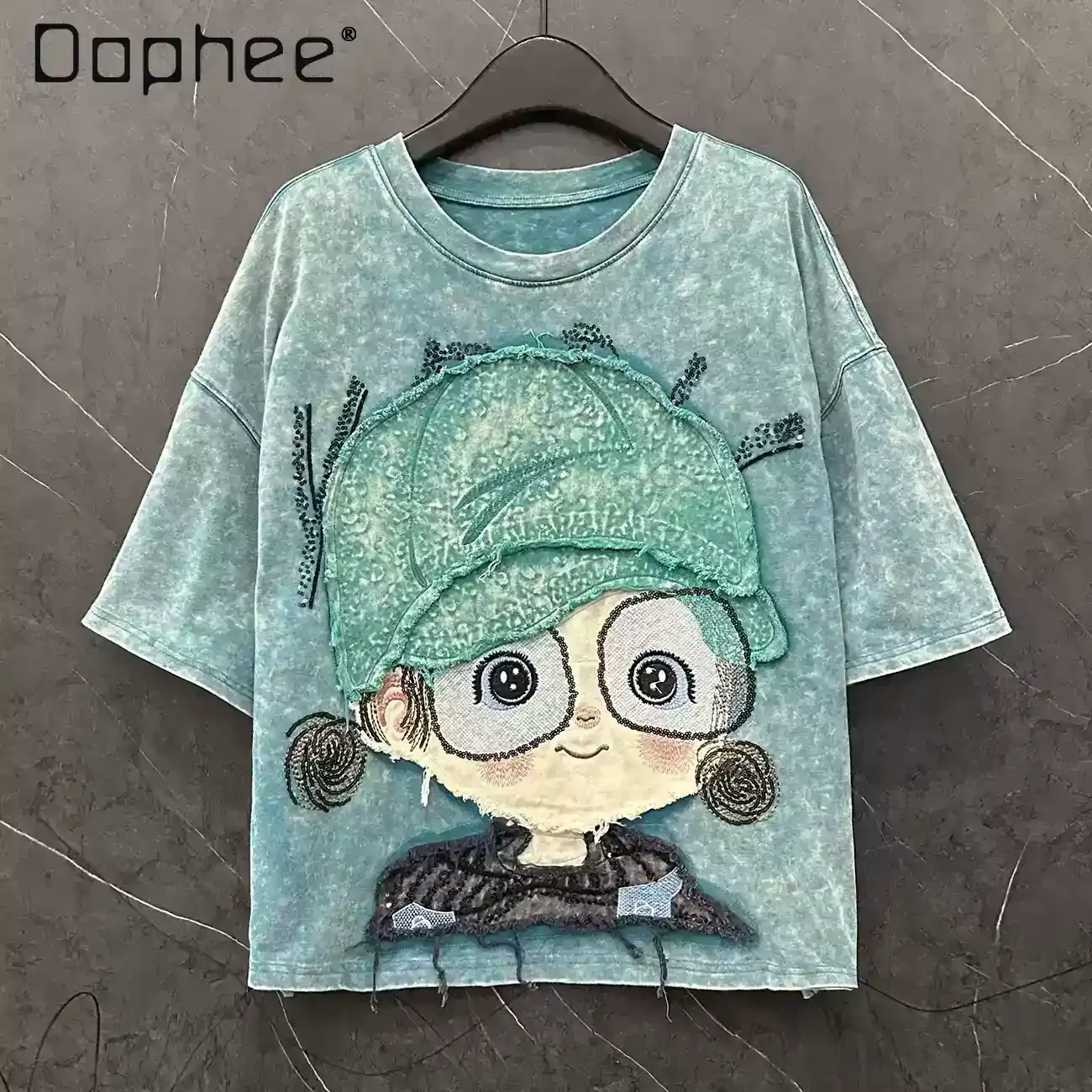 2025 Summer New Heavy Industry Ripped Lace Cartoon Girl Short-sleeved T-shirt Women's Loose Casual Round Neck Top Trendy Tee
2025 Summer New Heavy Industry Ripped Lace Cartoon Girl Short-sleeved T-shirt Women's Loose Casual Round Neck Top Trendy Tee