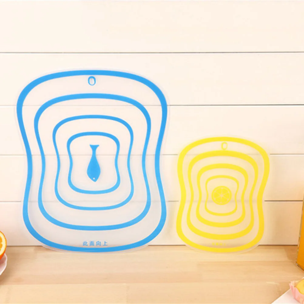4pcs Kitchen Resin Frosted Cutting Board Non-slip Fruit Chopping Boards Transparent Chopping Block (Small Size, Random Color)
4pcs Kitchen Resin Frosted Cutting Board Non-slip Fruit Chopping Boards Transparent Chopping Block (Small Size, Random Color)