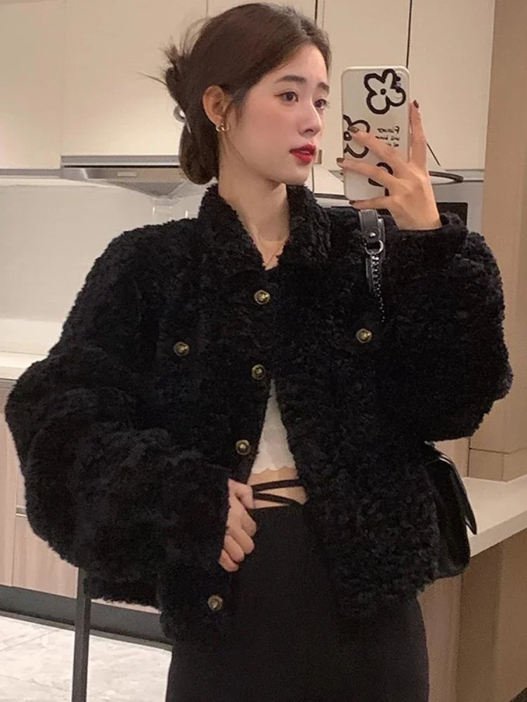 Fashion Y2K Lamb Fur One Coat Women's Autumn and Winter New High-end Short Elegant Top Jacket Loose Thickened Slim-fit
Fashion Y2K Lamb Fur One Coat Women's Autumn and Winter New High-end Short Elegant Top Jacket Loose Thickened Slim-fit