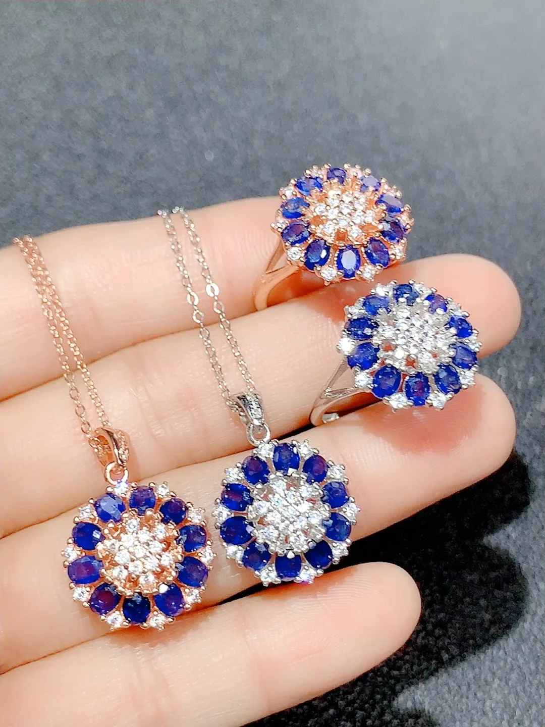 Luxury Jewelry Designer's Latest Design Sapphire Set Ring Pendant for Women Jewelry Sterling Silver 925
Luxury Jewelry Designer's Latest Design Sapphire Set Ring Pendant for Women Jewelry Sterling Silver 925