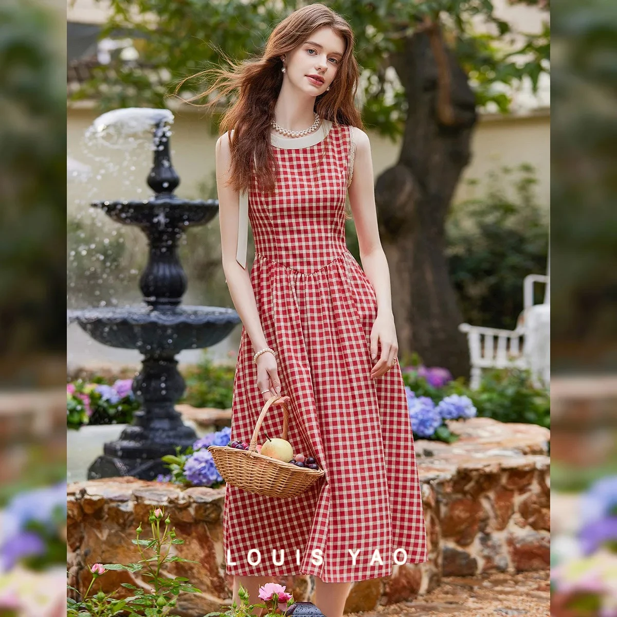 LOUIS YAO Red Retro Plaid Women's Dress 2025 Summer Round Neck Sleeveless Lace Non Elastic Slimming Hooded Long Dress
LOUIS YAO Red Retro Plaid Women's Dress 2025 Summer Round Neck Sleeveless Lace Non Elastic Slimming Hooded Long Dress