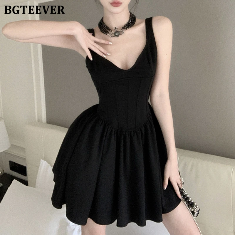 BGTEEVER Elegant V-neck Slim Waist Female Sleeveless Mini Dress Spring Summer Vintage Women Spaghetti Strap A-line Dress
BGTEEVER Elegant V-neck Slim Waist Female Sleeveless Mini Dress Spring Summer Vintage Women Spaghetti Strap A-line Dress