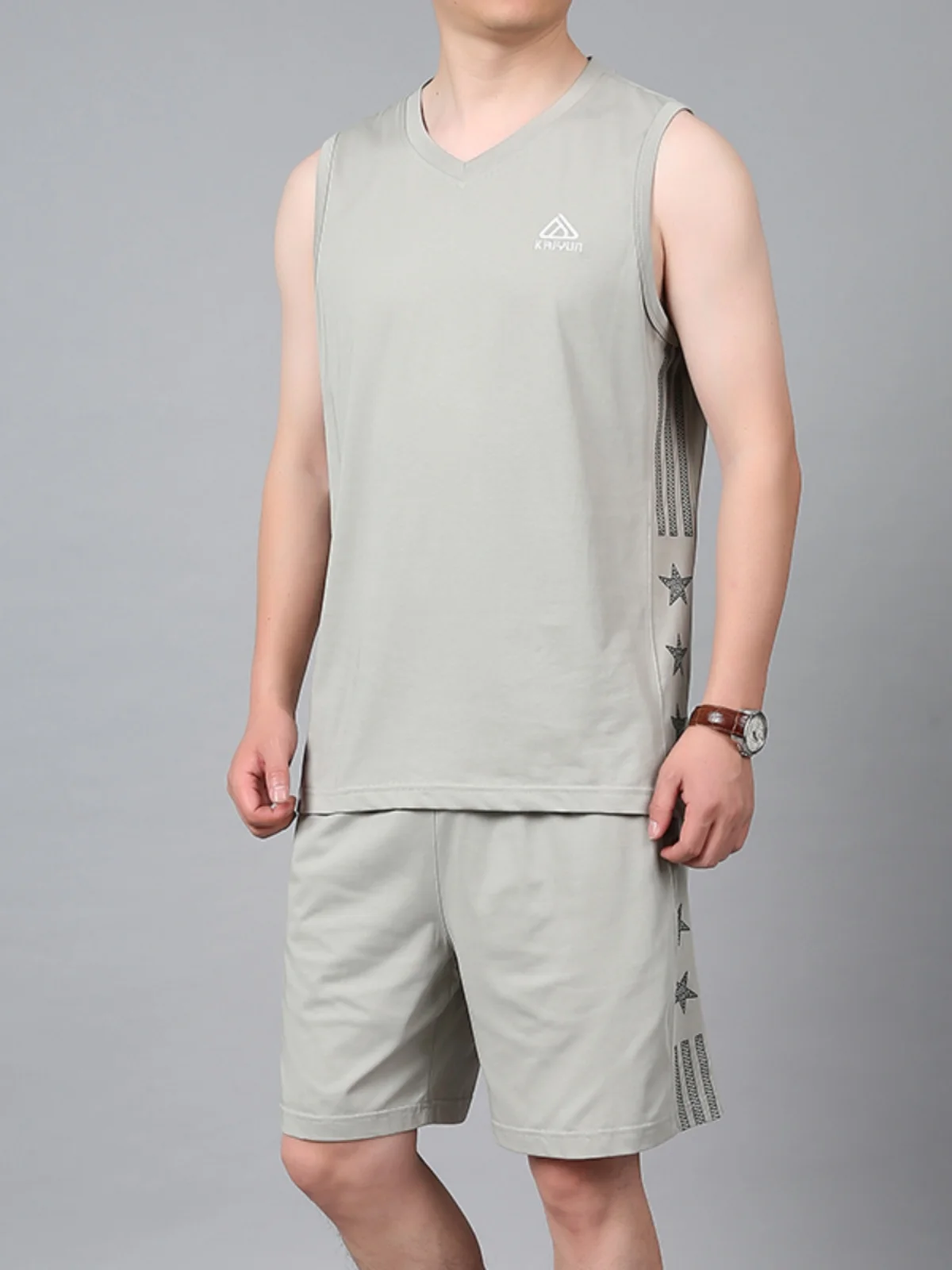 Men's Summer Svel Fitn Set Pure Cotton Sportswear Large Size Vest orts Two-Piece Running Jersey Thin
Men's Summer Svel Fitn Set Pure Cotton Sportswear Large Size Vest orts Two-Piece Running Jersey Thin