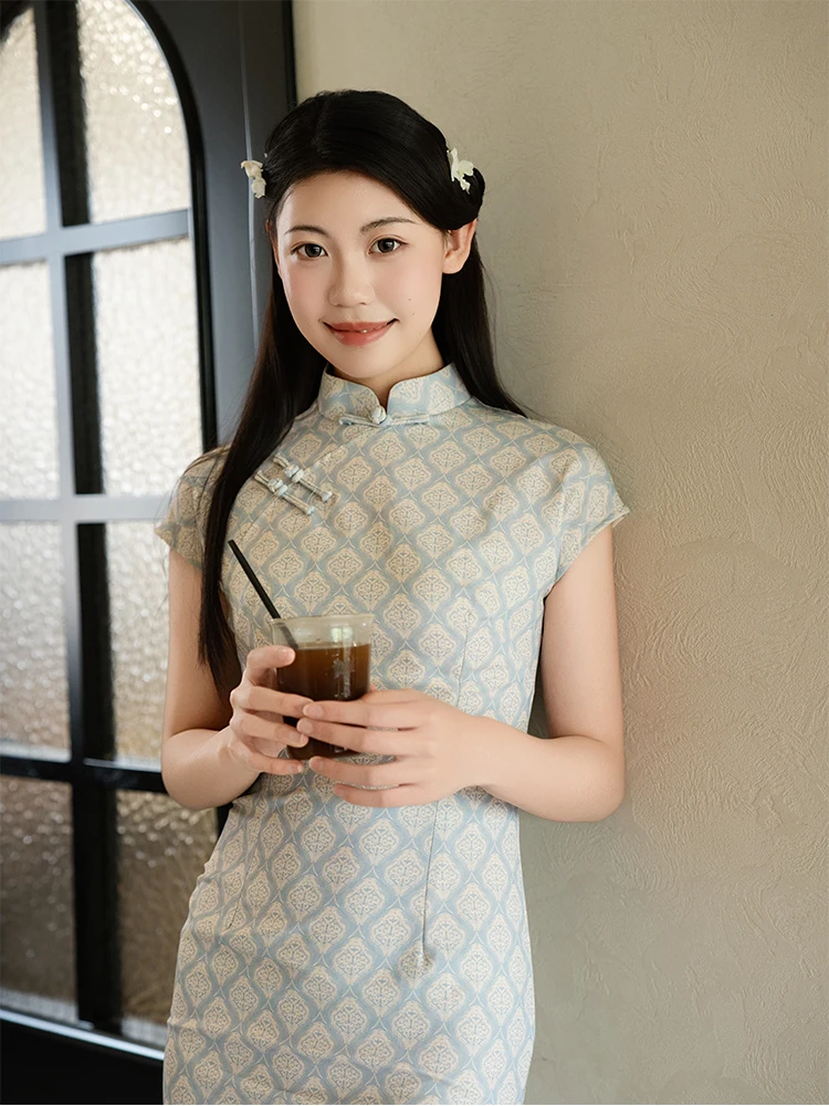 New Chinese Sle Young Women's Retro Republic of China Ele Simple Daily Wear Floral Pattern ort Sve Long ...
New Chinese Sle Young Women's Retro Republic of China Ele Simple Daily Wear Floral Pattern ort Sve Long ...