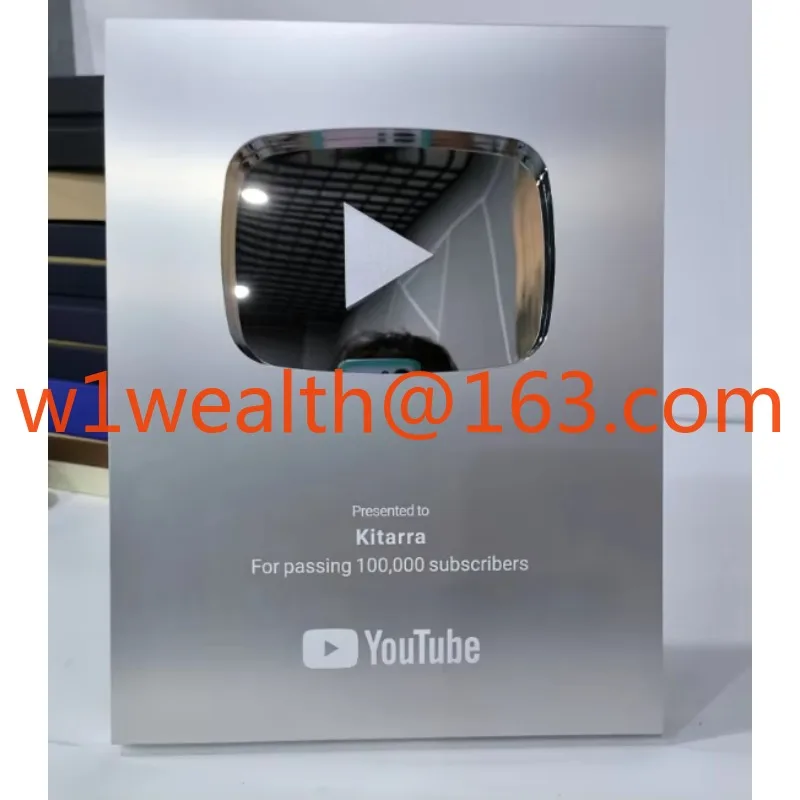 Награда «Играйте кнопка», алюминиевые щиты для YouTube, награды за трофеем YouTube и тарелки оптом
Награда «Играйте кнопка», алюминиевые щиты для YouTube, награды за трофеем YouTube и тарелки оптом