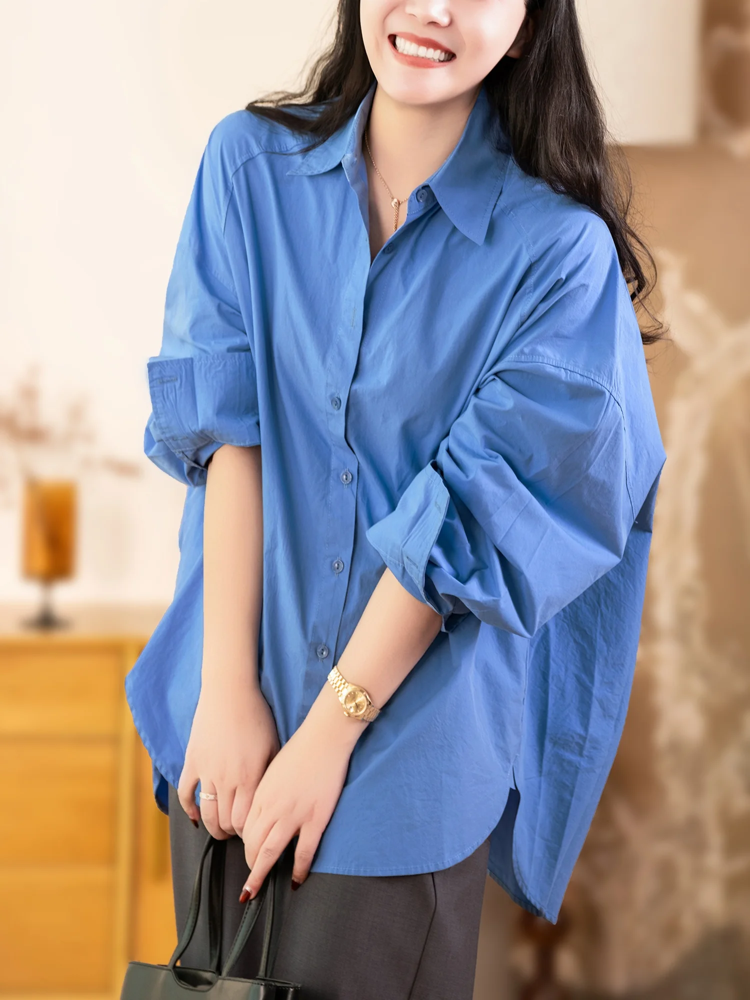 Рубашка оверсайз в стиле бойфренд из 100% хлопка с разрезами по низу, свободного кроя, с декоративными вставками на плечах, длинный рукав, повседневная модная модель для женщин
Рубашка оверсайз в стиле бойфренд из 100% хлопка с разрезами по низу, свободного кроя, с декоративными вставками на плечах, длинный рукав, повседневная модная модель для женщин