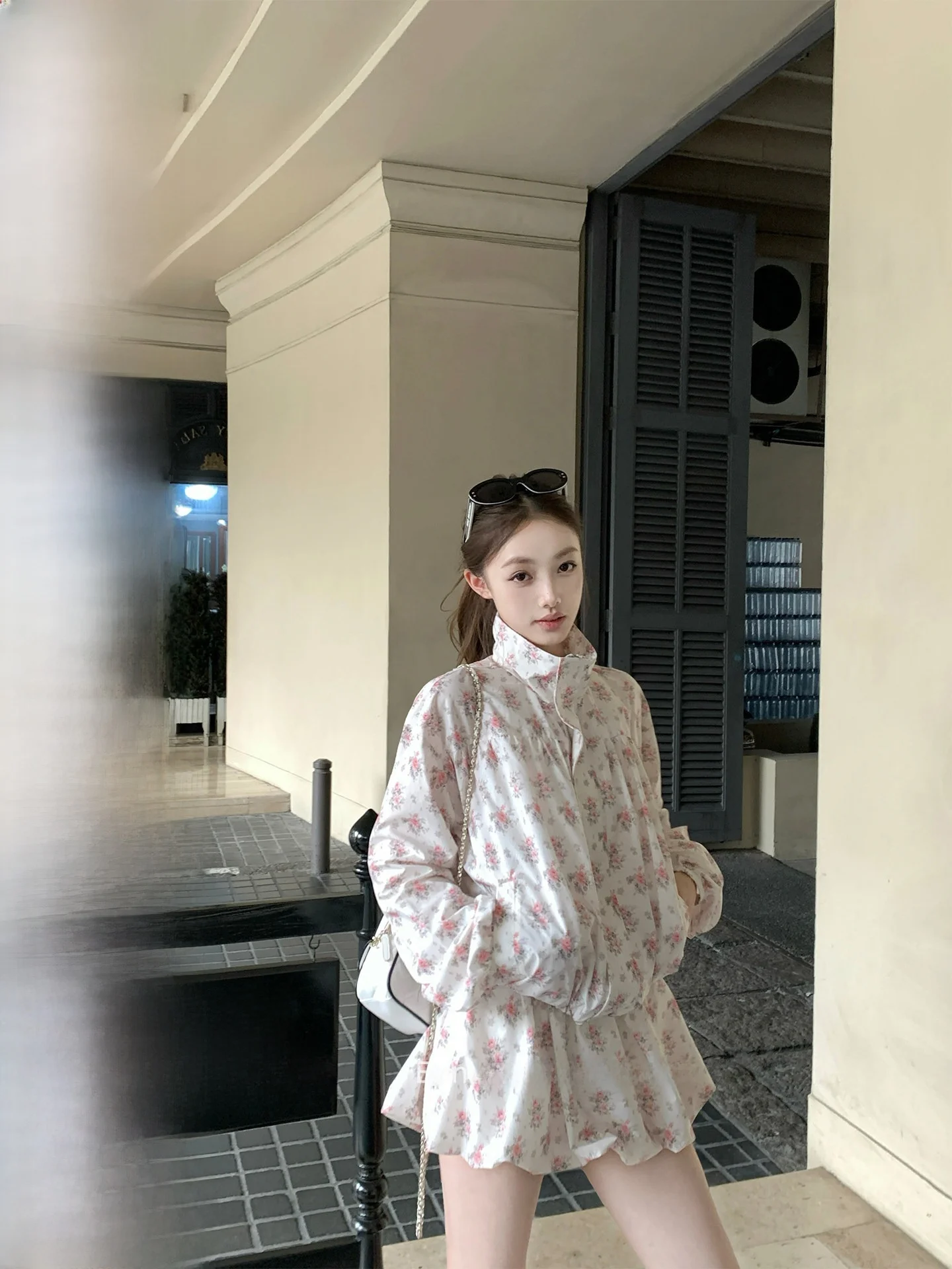 Bankelili Light Oxygen Series Floral Print Sun Protection Outerwear Elastic Waist Halter Skirt Set Casual Loose Fit Nylon Fabric
Bankelili Light Oxygen Series Floral Print Sun Protection Outerwear Elastic Waist Halter Skirt Set Casual Loose Fit Nylon Fabric