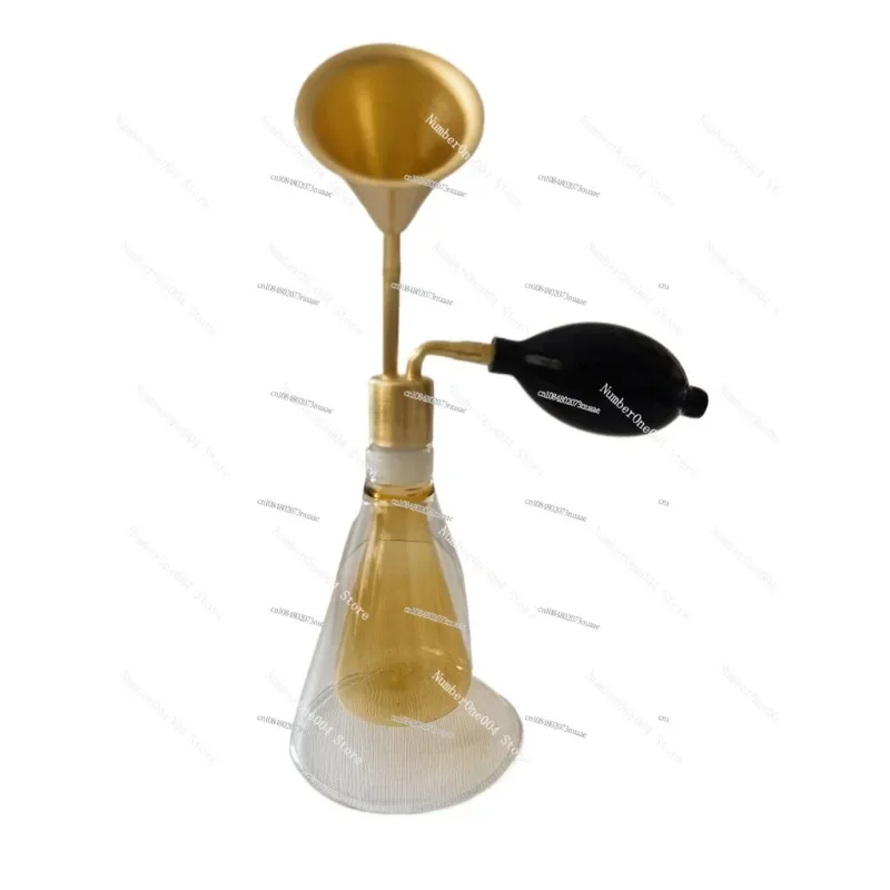 Glass Creative Perfume Bottle SPA Spa Brass Perfume Instrument White Wine Essential Oil Perfume Coffee Beans
Glass Creative Perfume Bottle SPA Spa Brass Perfume Instrument White Wine Essential Oil Perfume Coffee Beans