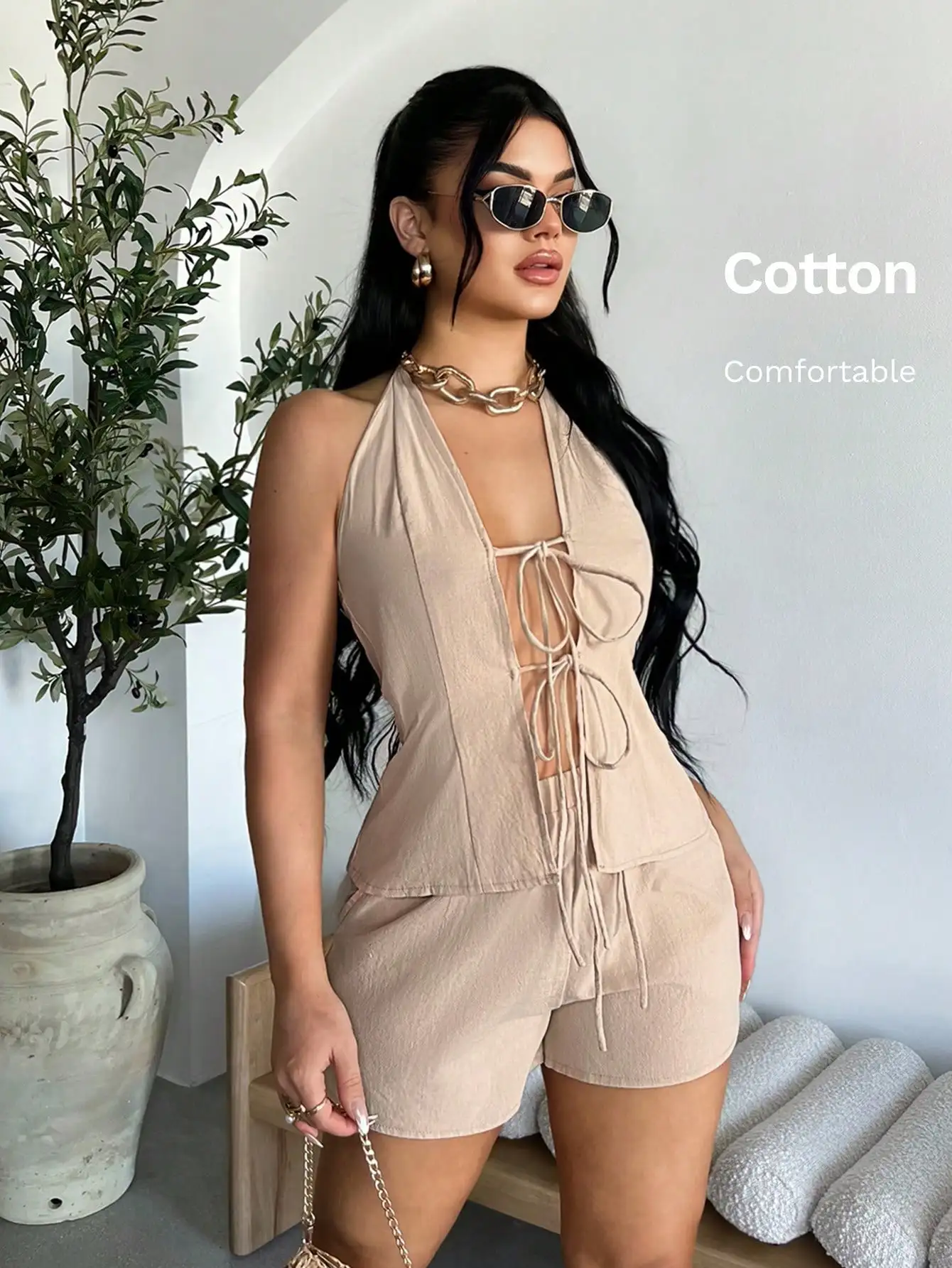 Женский хлопковый комплект-ромпер с завязками спереди, сексуальный летний костюм из двух предметов
Женский хлопковый комплект-ромпер с завязками спереди, сексуальный летний костюм из двух предметов