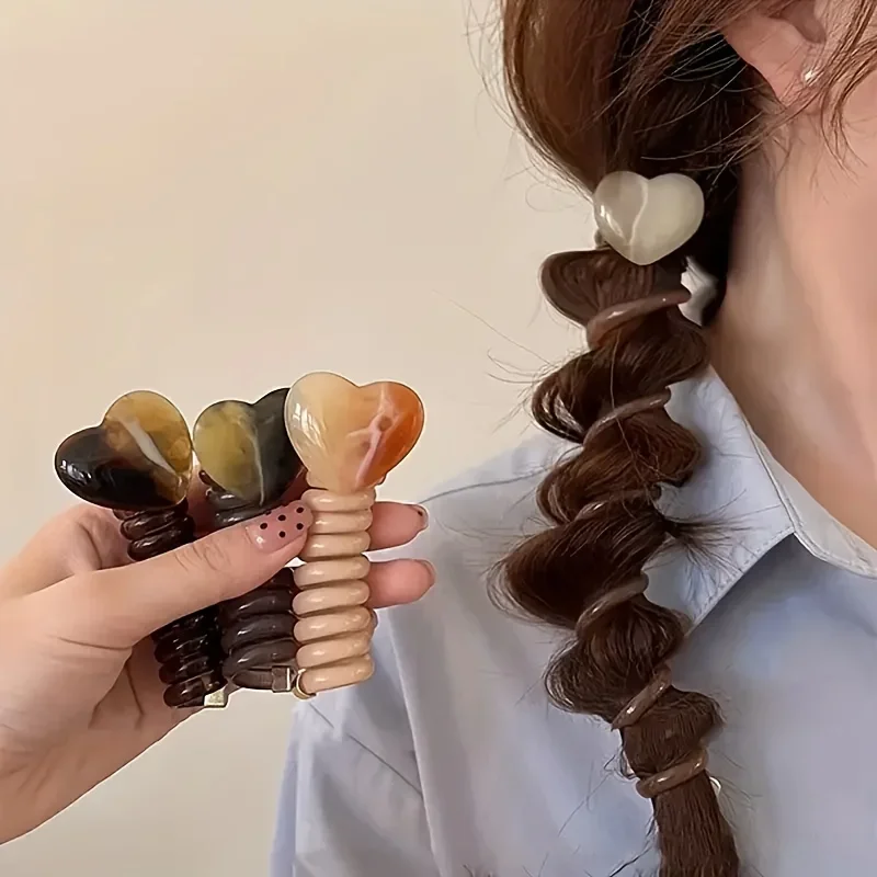 1Pc Elegant Heart & Geometric Pattern Hair Tie – Resin Ponytail Holder, Mixed Colors, Daily Wear Hair Accessory for Women
1Pc Elegant Heart & Geometric Pattern Hair Tie – Resin Ponytail Holder, Mixed Colors, Daily Wear Hair Accessory for Women