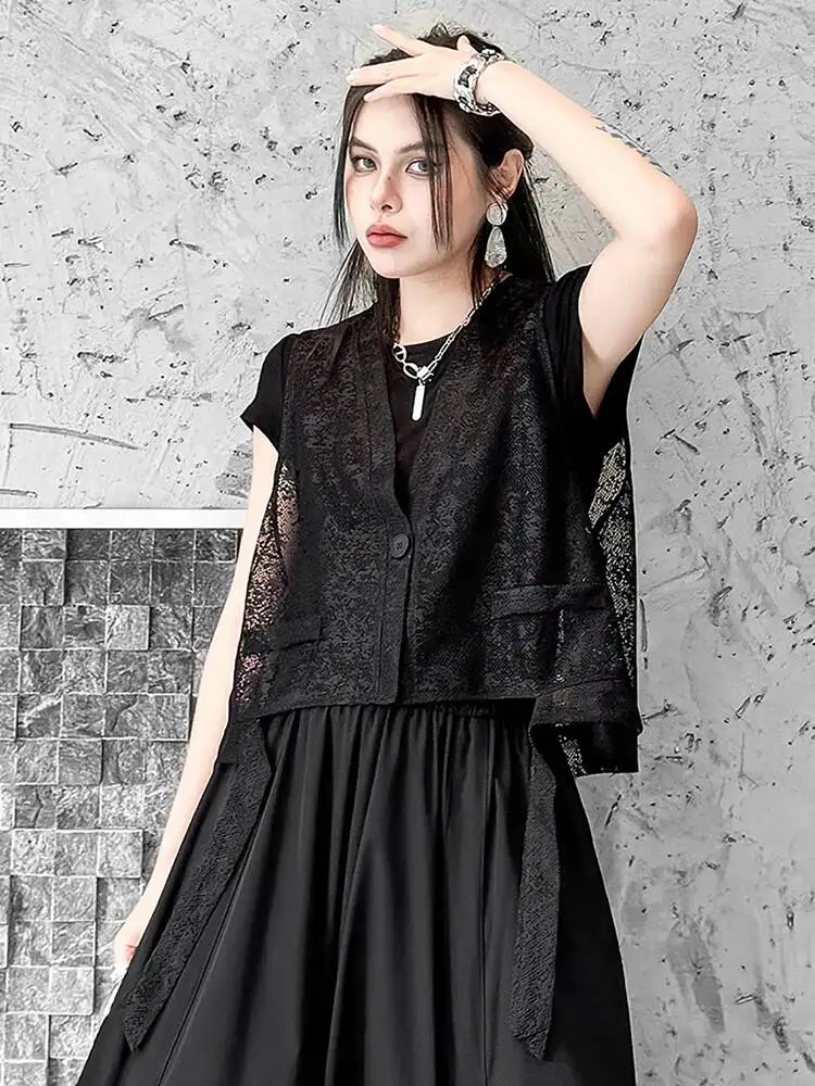 Women Black Jacquard Mesh Thin Big Size Short Vest New V-collar Sleeveless Fashion Tide Spring Summer
Women Black Jacquard Mesh Thin Big Size Short Vest New V-collar Sleeveless Fashion Tide Spring Summer