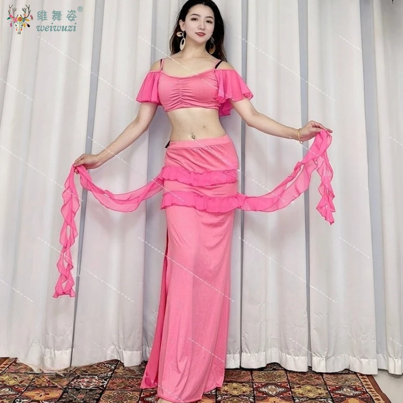 Комплект одежды для танца живота для женщин, элегантный и удобный тренировочный комплект для взрослых, профессиональные тренировочные костюмы для восточного танца живота
Комплект одежды для танца живота для женщин, элегантный и удобный тренировочный комплект для взрослых, профессиональные тренировочные костюмы для восточного танца живота