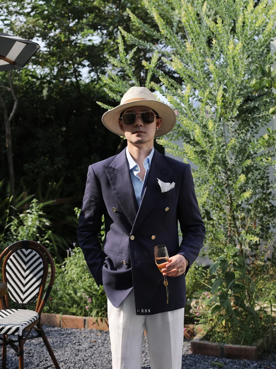 Elegant Italian Gentleman Linen Lightweight Breathable Suit Standard Fit Double Row Button Business Style Spring Summe...
Elegant Italian Gentleman Linen Lightweight Breathable Suit Standard Fit Double Row Button Business Style Spring Summe...