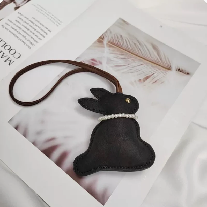 New Arrival PU Leather Black Rabbit Bag Pendant Handmade Keychain For Man Or Woman Gift
New Arrival PU Leather Black Rabbit Bag Pendant Handmade Keychain For Man Or Woman Gift