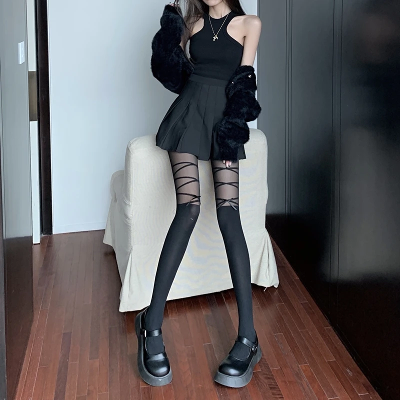 JK Over Knees Striped Patchwork Thigh High Stockings Lolita Tights Pantyhose Sweet Girls Bandage Bow Nylon Tights Japanese Style
JK Over Knees Striped Patchwork Thigh High Stockings Lolita Tights Pantyhose Sweet Girls Bandage Bow Nylon Tights Japanese Style