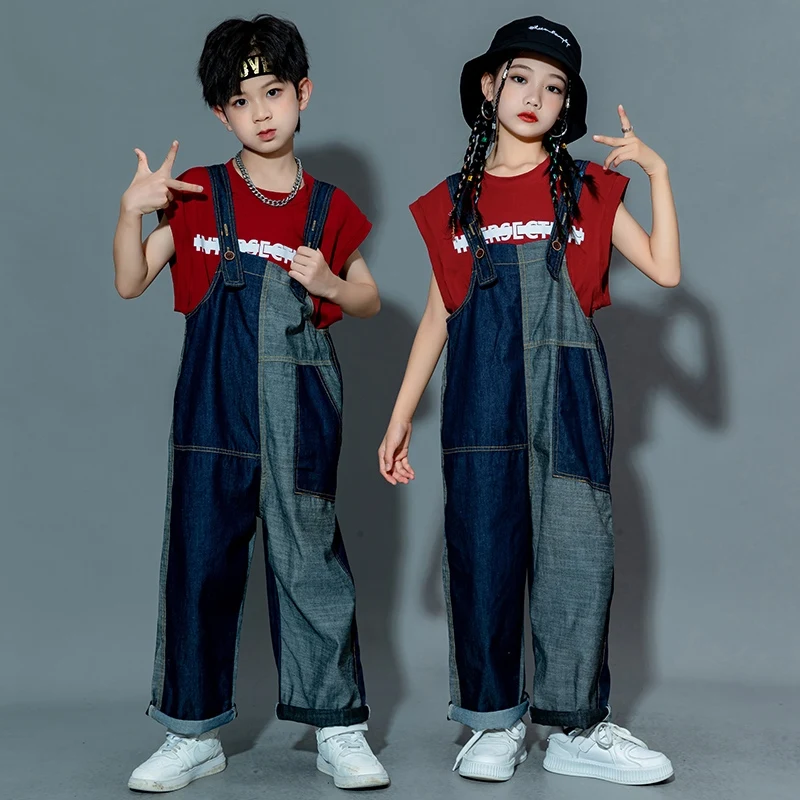 Children'S Hip Hop Trendy Street Dance Costume Boys Red Tops Denim Overalls Pants Suit For Girls Jazz Dance Performance Clothes
Children'S Hip Hop Trendy Street Dance Costume Boys Red Tops Denim Overalls Pants Suit For Girls Jazz Dance Performance Clothes