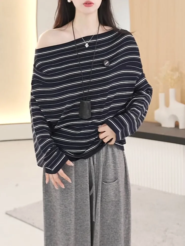 Корейский дизайн, полосатая футболка с длинным рукавом, открытыми плечами и асимметричным вырезом, с эффектом похудения и омоложения, для женщин больших размеров.
Корейский дизайн, полосатая футболка с длинным рукавом, открытыми плечами и асимметричным вырезом, с эффектом похудения и омоложения, для женщин больших размеров.