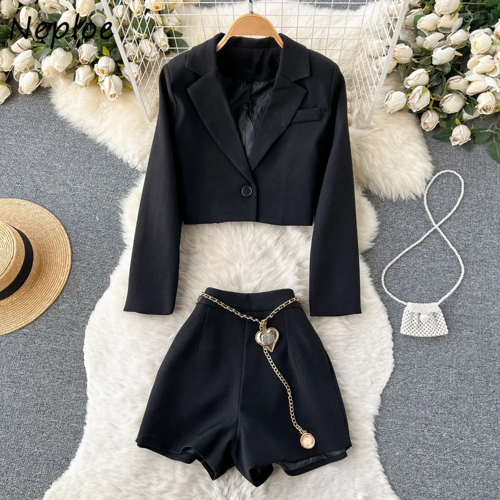 Neploe Elegant Turn-down Collar Sets Tailored Coat High Waist Wid Leg Pants Short Slim French Style Harajuku Vintage Suit Shorts
Neploe Elegant Turn-down Collar Sets Tailored Coat High Waist Wid Leg Pants Short Slim French Style Harajuku Vintage Suit Shorts