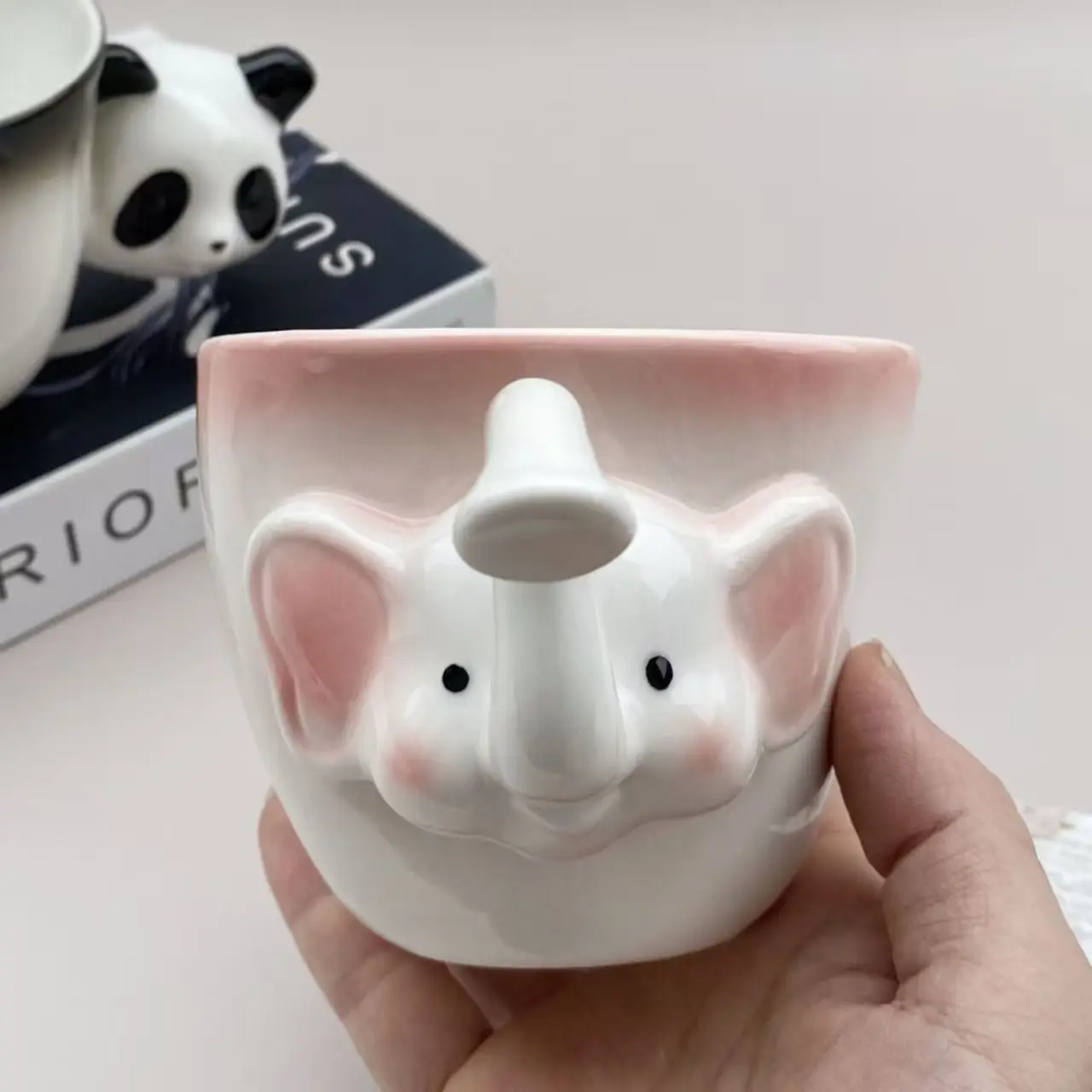 Cute Cartoon Animal Ceramic Coffee Mugs & Tea Cup with Panda Elephant Handle Novelty Kitchen Home Decor
Cute Cartoon Animal Ceramic Coffee Mugs & Tea Cup with Panda Elephant Handle Novelty Kitchen Home Decor