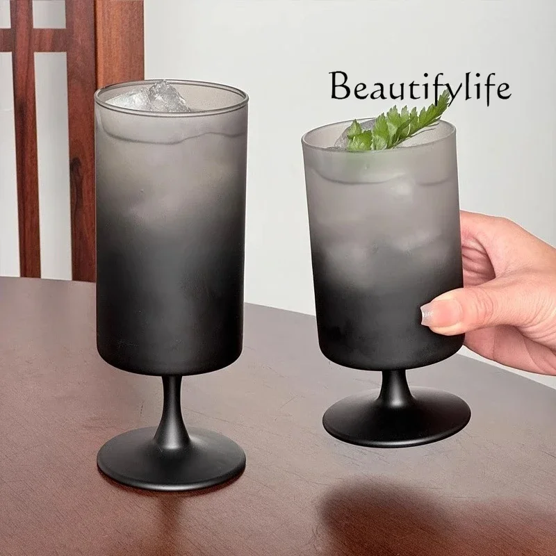 Medieval glass straight household high-value water cup, high-end light luxury coffee juice drink glass
Medieval glass straight household high-value water cup, high-end light luxury coffee juice drink glass