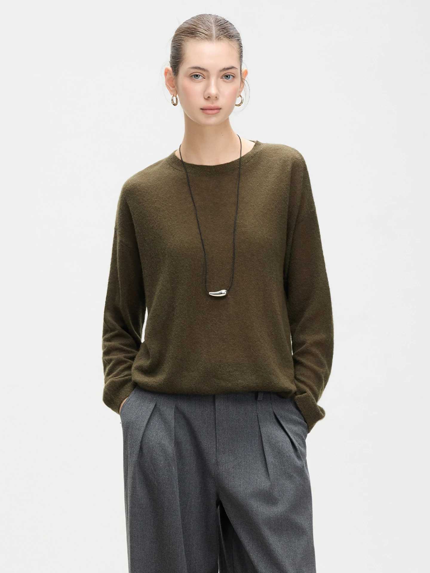 Новый весенний свитер LUR из шерсти ROW Sle Camere, свободного кроя, с длинными рукавами, круглым вырезом, для повседневной носки
Новый весенний свитер LUR из шерсти ROW Sle Camere, свободного кроя, с длинными рукавами, круглым вырезом, для повседневной носки