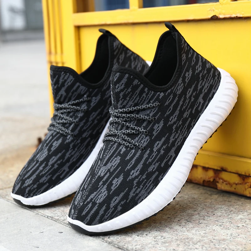 Men's Shoes 2025 Spring and Summer New Versatile Sports Shoes with Breathable Mesh, Fashionable and Trendy Casual Shoes
Men's Shoes 2025 Spring and Summer New Versatile Sports Shoes with Breathable Mesh, Fashionable and Trendy Casual Shoes