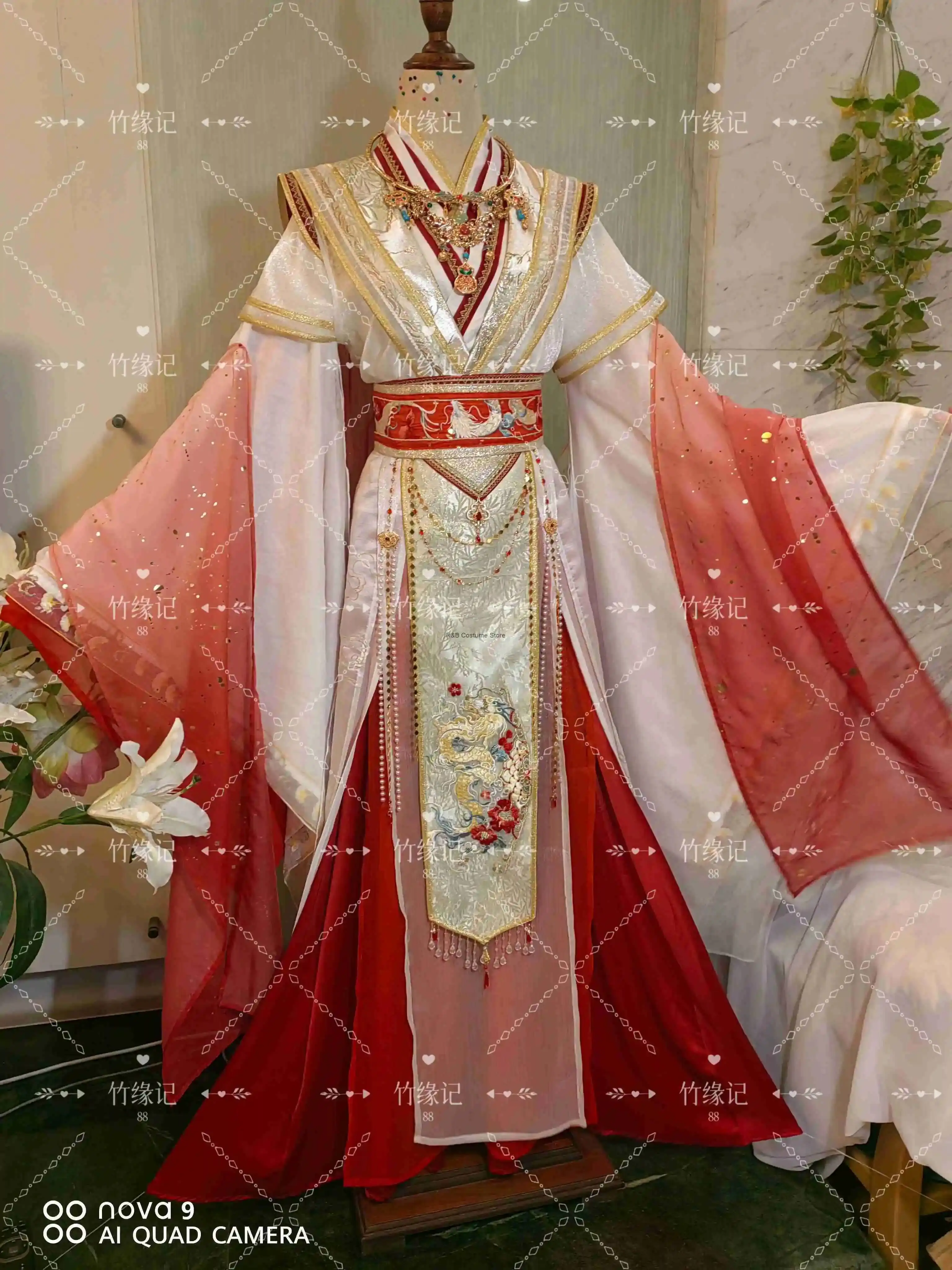 New Xie Lian Yue Shen Cosplay Costume Antique Novel Tian Guan Ci Fu Halloween Cosplay Costmes Hanfu Chinese Ancient Costumes
New Xie Lian Yue Shen Cosplay Costume Antique Novel Tian Guan Ci Fu Halloween Cosplay Costmes Hanfu Chinese Ancient Costumes