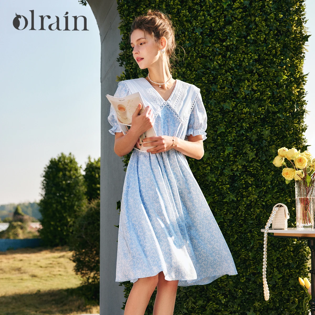 OLrain Sailor Collar Women Dresses 2025 Spring Summer Spliced Print A-line Elastic Waist Puff Sleeve Mid-length Dress O22XL00833
OLrain Sailor Collar Women Dresses 2025 Spring Summer Spliced Print A-line Elastic Waist Puff Sleeve Mid-length Dress O22XL00833