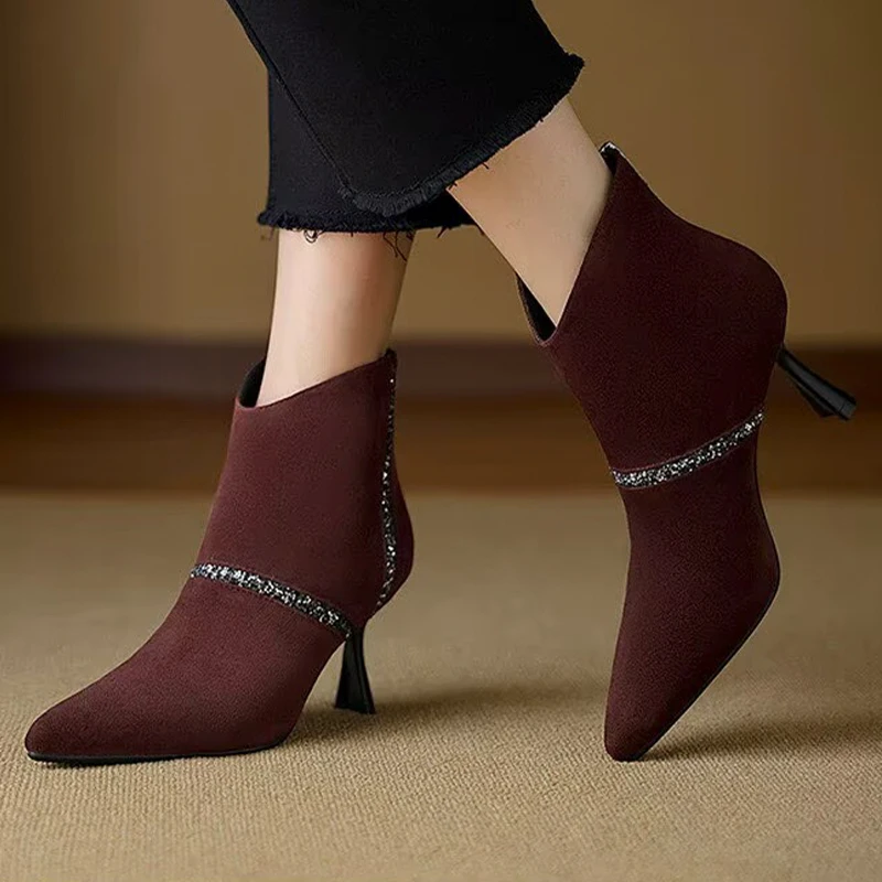 Luxury Ankle Women's Boots High Heels Fashion Dress Shoes Pointed Toe Winter Boots 2025 New Elegant Pumps Designer Ladies Botas
Luxury Ankle Women's Boots High Heels Fashion Dress Shoes Pointed Toe Winter Boots 2025 New Elegant Pumps Designer Ladies Botas