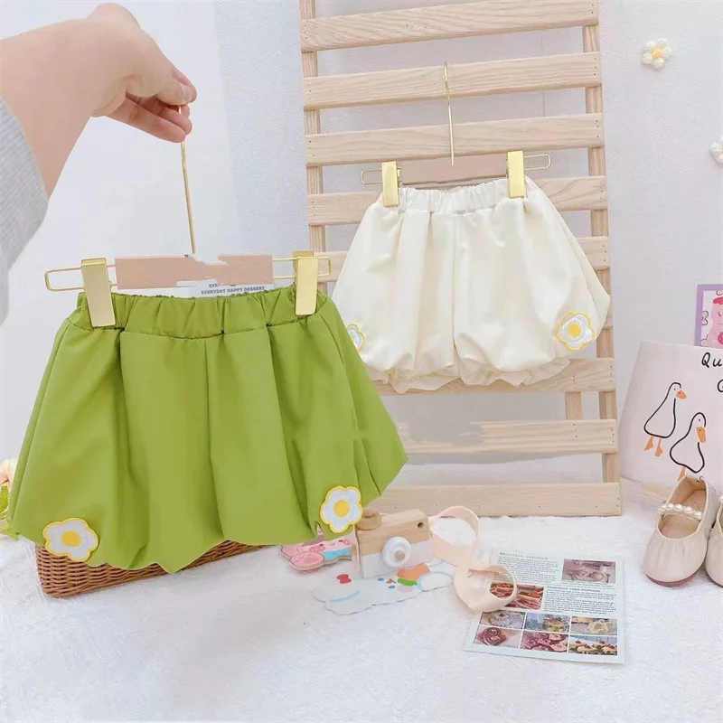 Summer Shorts Girls Flowers Cute Pants Kids Thin Casual Lantern Pants Baby New Sweet Sweatpants Children's Fashion Underwear
Summer Shorts Girls Flowers Cute Pants Kids Thin Casual Lantern Pants Baby New Sweet Sweatpants Children's Fashion Underwear