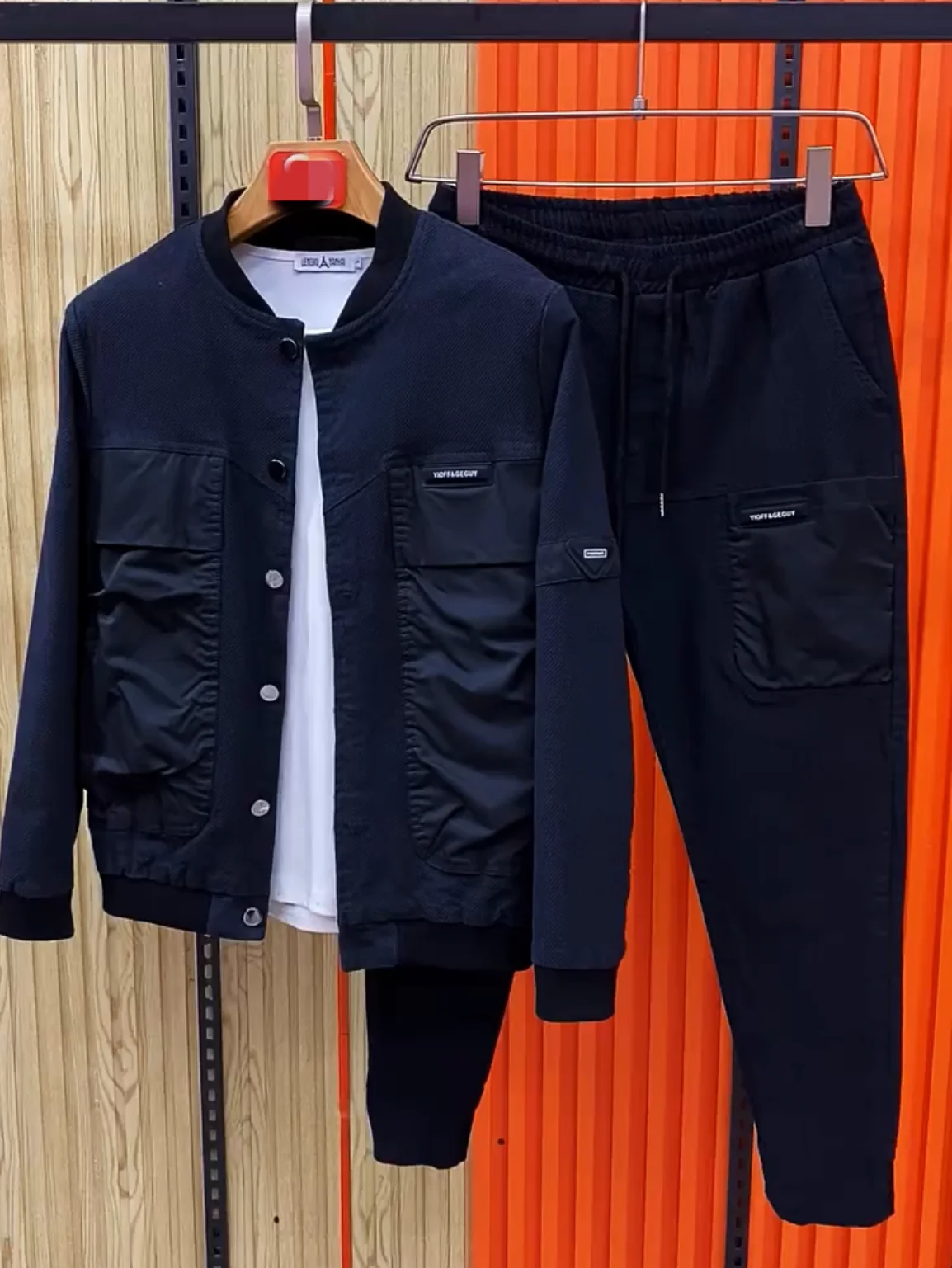 Men's Casual Long Sleeve Set New Arrival Spring Fashionable Black Comfortable Warm Two-Piece Suit Versatile Spring Collection
Men's Casual Long Sleeve Set New Arrival Spring Fashionable Black Comfortable Warm Two-Piece Suit Versatile Spring Collection