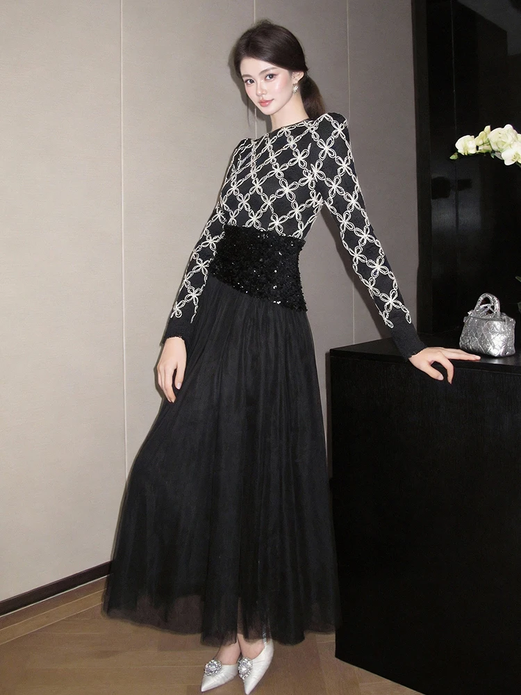 Spring Women Black Fake 2-Piece Midi Dress Elegant Lace Sequin Puff Sleeve Slim Mesh A Line Vestido Robe Formal Party Gown Daily
Spring Women Black Fake 2-Piece Midi Dress Elegant Lace Sequin Puff Sleeve Slim Mesh A Line Vestido Robe Formal Party Gown Daily