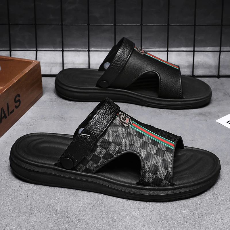 Sandals men's new summer sandals anti-slip, deodorant and wear-resistant dual-purpose sandals and slippers outdoor beach shoes45
Sandals men's new summer sandals anti-slip, deodorant and wear-resistant dual-purpose sandals and slippers outdoor beach shoes45