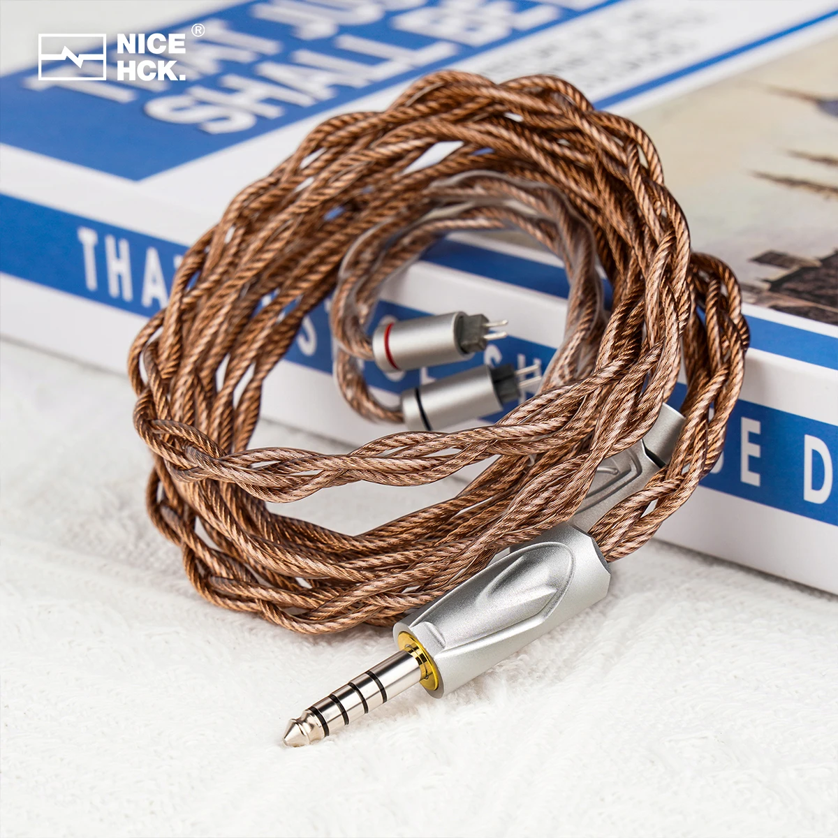 NICEHCK EpicCuAg IEM Сменный кабель 18,6AWG 6N ECAP Чистое серебро + медный провод из сплава Чистое серебро 2-контактный разъем OFC 4,4 мм для V16 BA15
NICEHCK EpicCuAg IEM Сменный кабель 18,6AWG 6N ECAP Чистое серебро + медный провод из сплава Чистое серебро 2-контактный разъем OFC 4,4 мм для V16 BA15
