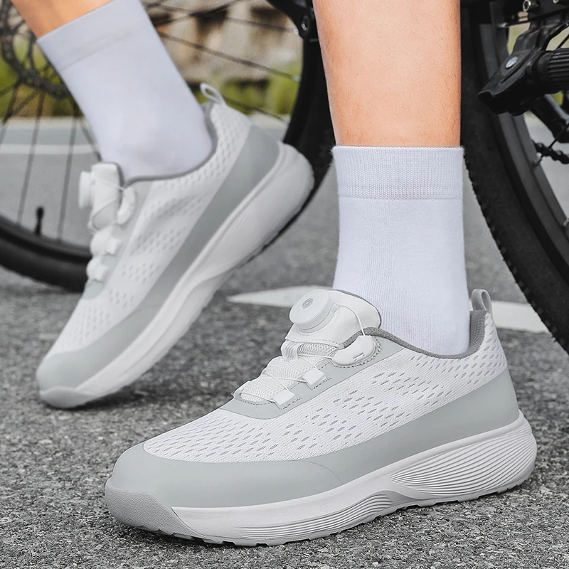 Новые велосипеды для отдыха унисекс помогают велосипедной обувью, дышащая и удобная сетчатая обувь для велоспорта, уличная нескользящая безопасная велосипедная обувь
Новые велосипеды для отдыха унисекс помогают велосипедной обувью, дышащая и удобная сетчатая обувь для велоспорта, уличная нескользящая безопасная велосипедная обувь