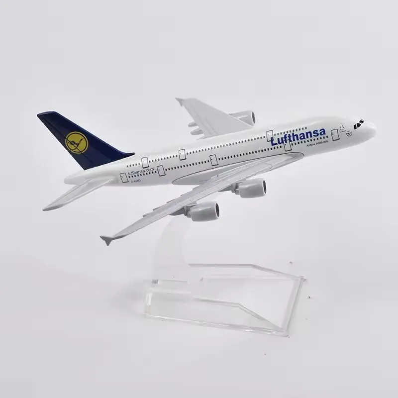 16 см Luthansa металлическая модель самолета Airlines A380 материал из сплава литая под давлением модель самолета комплект игрушки коллекция украшений 
16 см Luthansa металлическая модель самолета Airlines A380 материал из сплава литая под давлением модель самолета комплект игрушки коллекция украшений