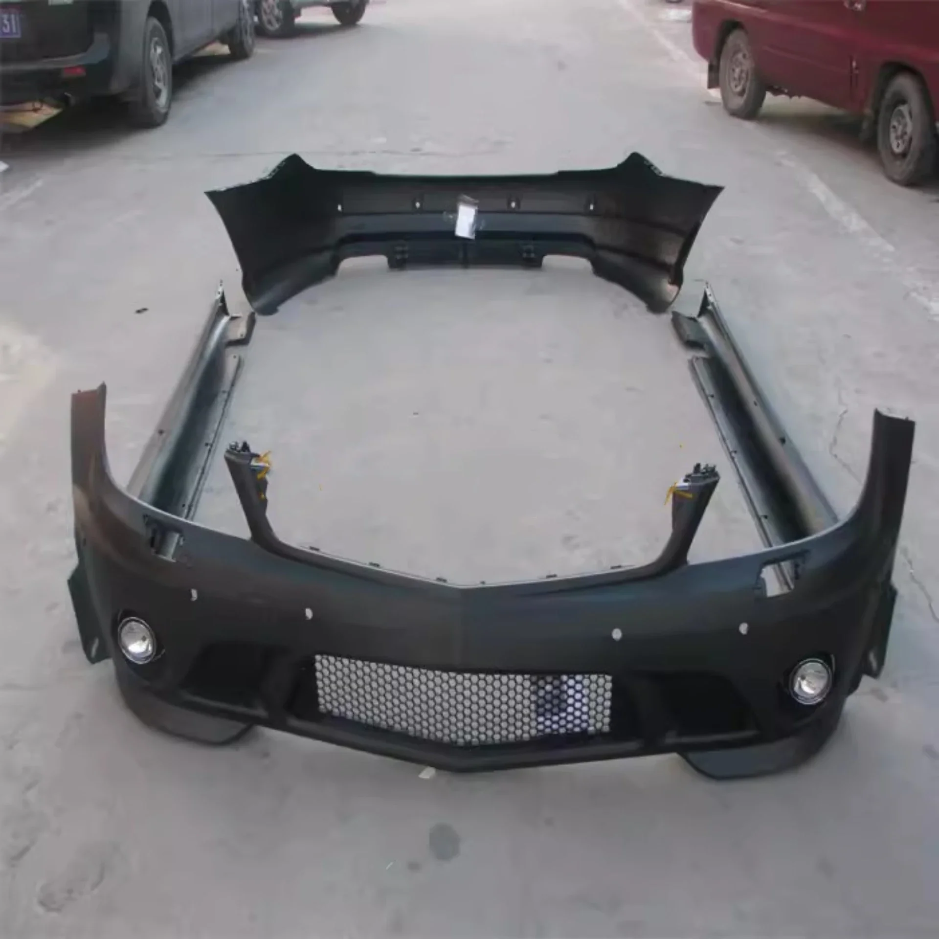 Front Rear Bumper Side Skirt for Mercedes Benz W204 C180 C200 C230 2008-2010 Modified New Style Body Kit Car Accessories
Front Rear Bumper Side Skirt for Mercedes Benz W204 C180 C200 C230 2008-2010 Modified New Style Body Kit Car Accessories