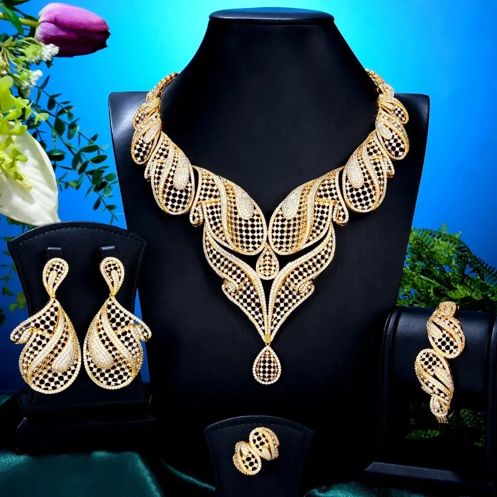 Soramoore Luxury New 4PCS Necklace Bracelet Earrings Ring Jewelry Sets Cubic Zirconia For Woman Wedding Party Show Best Gift
Soramoore Luxury New 4PCS Necklace Bracelet Earrings Ring Jewelry Sets Cubic Zirconia For Woman Wedding Party Show Best Gift