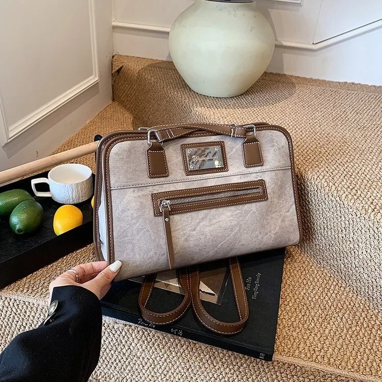 Diaper Bag Trendy Minimalist Designer Handbag Elegant Leather Crossbody Purse For Women Stylish Large Capacity
Diaper Bag Trendy Minimalist Designer Handbag Elegant Leather Crossbody Purse For Women Stylish Large Capacity