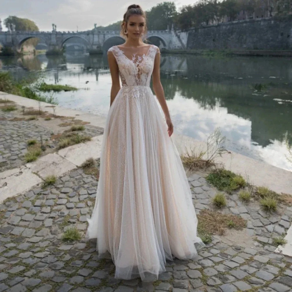 Elegant Wedding Dress for Women O-Neck Sleeveless Appliques Lace Draped Floor Length Organza Bridal Dresses Vestidos De Novia
Elegant Wedding Dress for Women O-Neck Sleeveless Appliques Lace Draped Floor Length Organza Bridal Dresses Vestidos De Novia