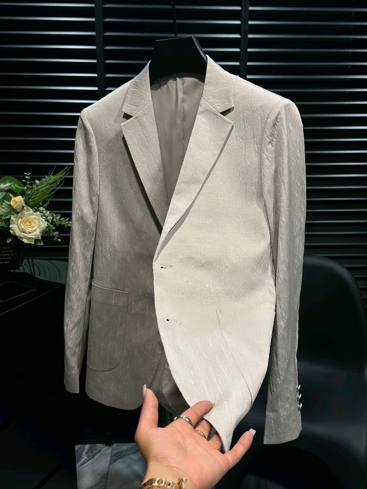 Casual Men's New Spring Autumn Suit Trendy Versatile High Quality Handsome Style Antibacterial Standard Fit Long Sleeve Jacket
Casual Men's New Spring Autumn Suit Trendy Versatile High Quality Handsome Style Antibacterial Standard Fit Long Sleeve Jacket