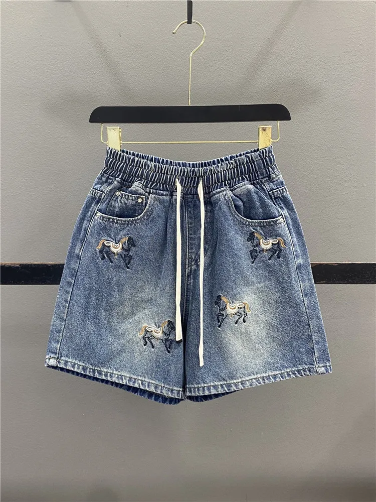 Retro Embroidered High Waist Drawstring Slimming Casual Wide Leg Jeans Shorts Women's Summer New Style Denim Hot Pants
Retro Embroidered High Waist Drawstring Slimming Casual Wide Leg Jeans Shorts Women's Summer New Style Denim Hot Pants