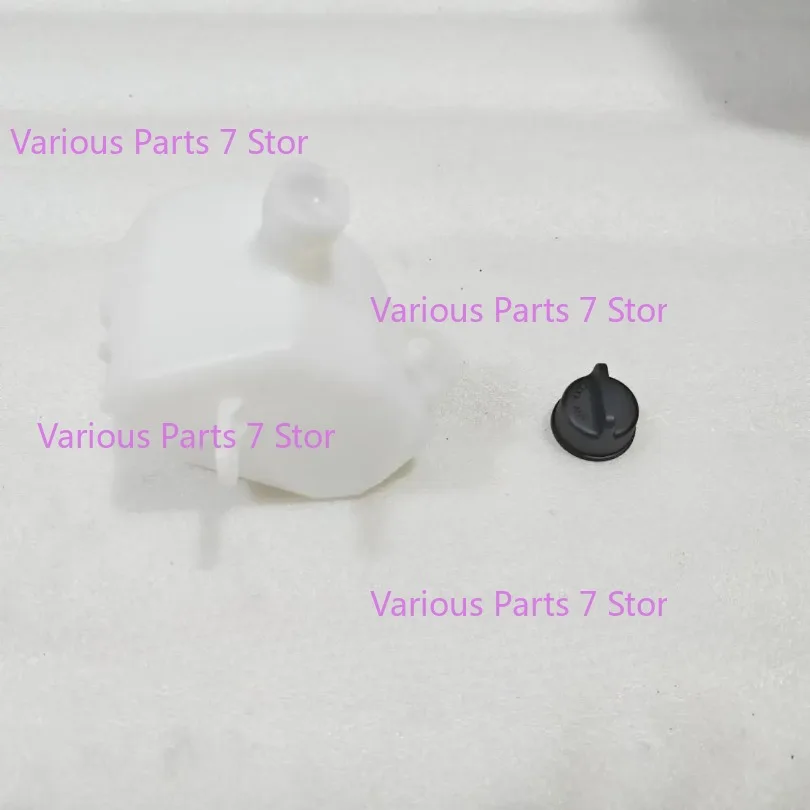 For Qjmotor Srv600v Auxiliary Water Tank Expansion Kettle Kettle Lid
For Qjmotor Srv600v Auxiliary Water Tank Expansion Kettle Kettle Lid