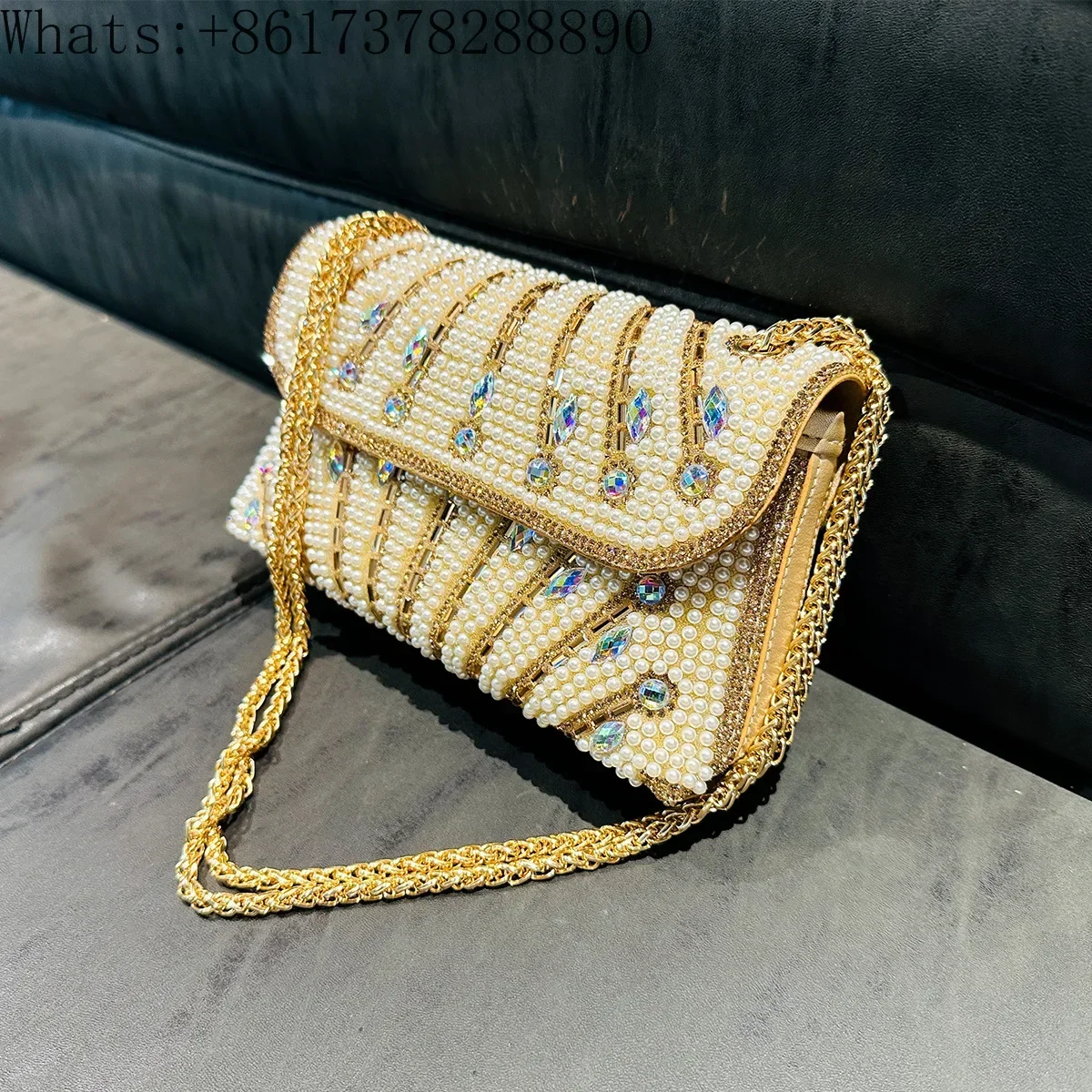 New Women's Shoulder Bag Chain Diamond Fashion Designer Wallet Rhinestone Party Wedding Clutch
New Women's Shoulder Bag Chain Diamond Fashion Designer Wallet Rhinestone Party Wedding Clutch