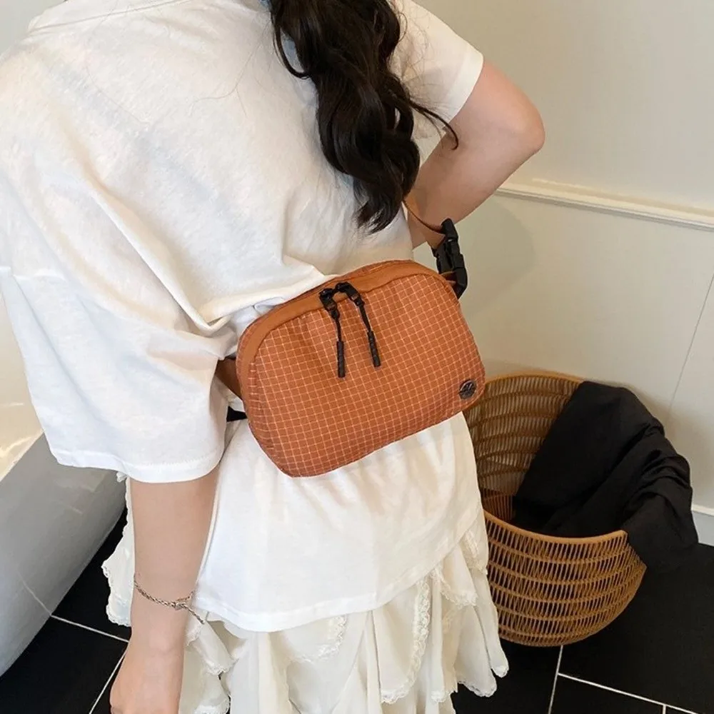 Simple Solid Color Nylon Shoulder Bag Leisure Korean Style Crossbody Bag Adjustable Strap Multipocket Sports Phone Bag Travel
Simple Solid Color Nylon Shoulder Bag Leisure Korean Style Crossbody Bag Adjustable Strap Multipocket Sports Phone Bag Travel