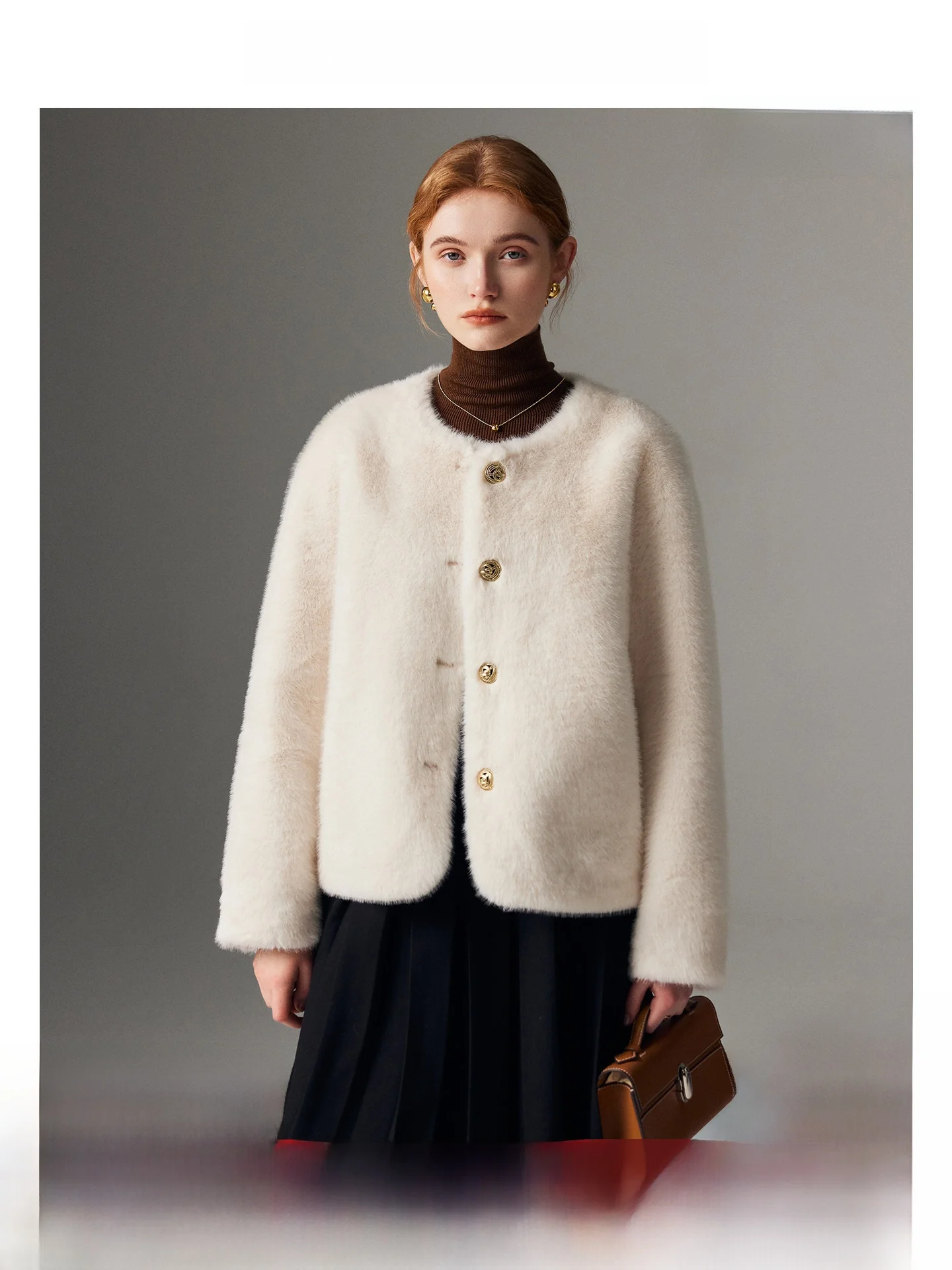 Женское пальто Ele ort round Ne из искусственного меха, стеганая зимняя верхняя одежда из синтетической кожи и меха
Женское пальто Ele ort round Ne из искусственного меха, стеганая зимняя верхняя одежда из синтетической кожи и меха