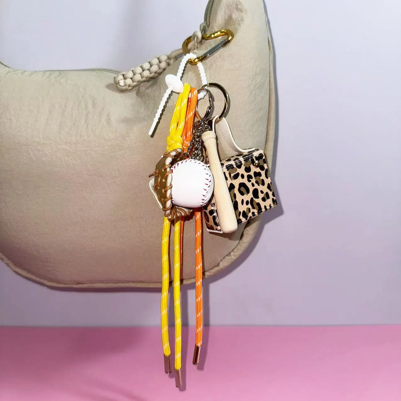 Ita Bag Accessories Bag Chain Coin purse Pendant for ysl Bag Women Handbag Purse Keychain Man Backpack Wallet Decoration
Ita Bag Accessories Bag Chain Coin purse Pendant for ysl Bag Women Handbag Purse Keychain Man Backpack Wallet Decoration