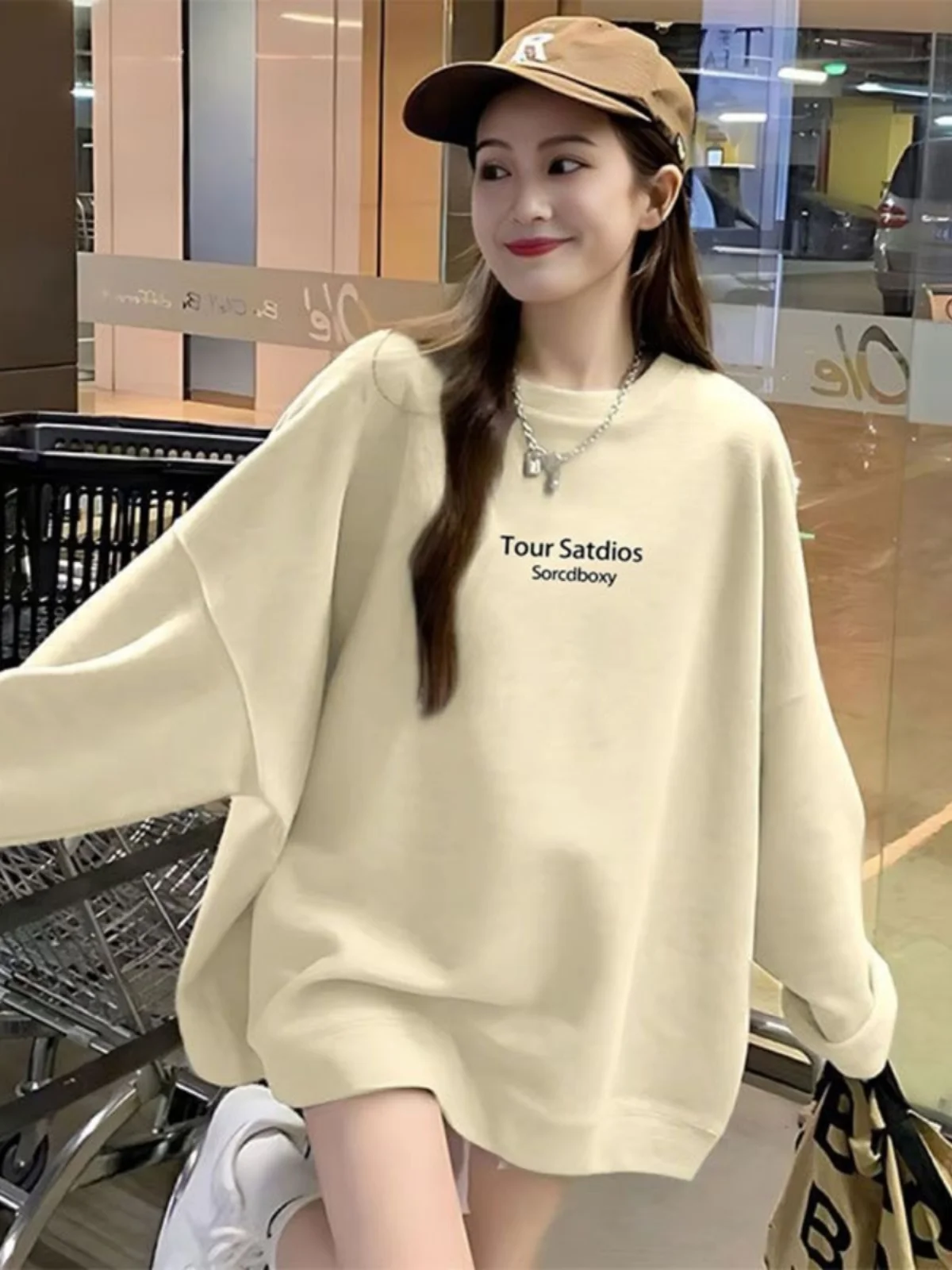 Lavender round Neck Hoodie Women's Loose Thin New Fashion Popular Warmth Added Sweatshirt Korean Style Printed Long Sleeve
Lavender round Neck Hoodie Women's Loose Thin New Fashion Popular Warmth Added Sweatshirt Korean Style Printed Long Sleeve