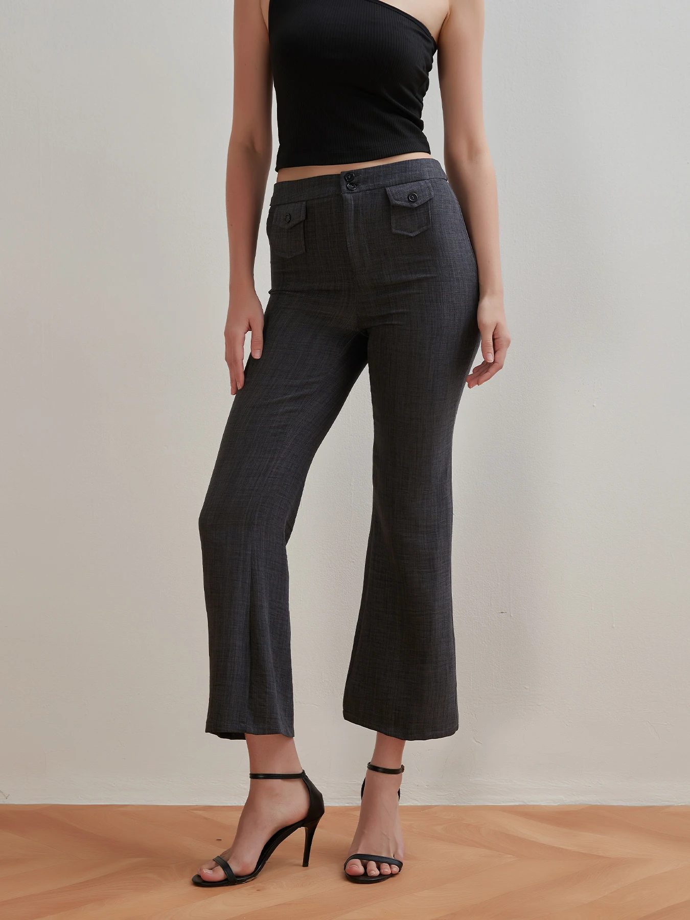 New Fashion Streetwear Y2k Flared Jeans Ladies Casual Pocket Cargo Button Down Loose Jeans Trousers Elegant Denim Trousers 2025
New Fashion Streetwear Y2k Flared Jeans Ladies Casual Pocket Cargo Button Down Loose Jeans Trousers Elegant Denim Trousers 2025