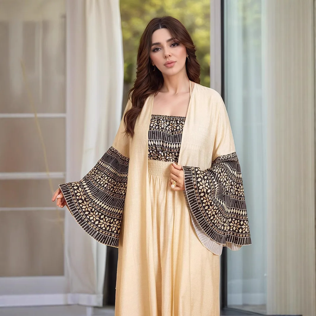 Трансграничный мусульманский кардиган с рогами на Ближнем Востоке, халат + жилет на подтяжках с принтом, юбка, платье из двух частей Cw48752
Трансграничный мусульманский кардиган с рогами на Ближнем Востоке, халат + жилет на подтяжках с принтом, юбка, платье из двух частей Cw48752